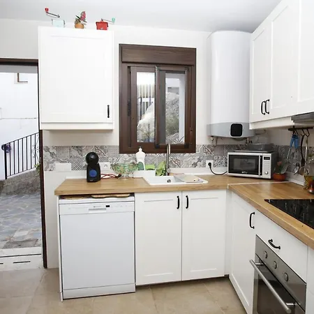 Casa De La Abuela * Canillas de Aceituno